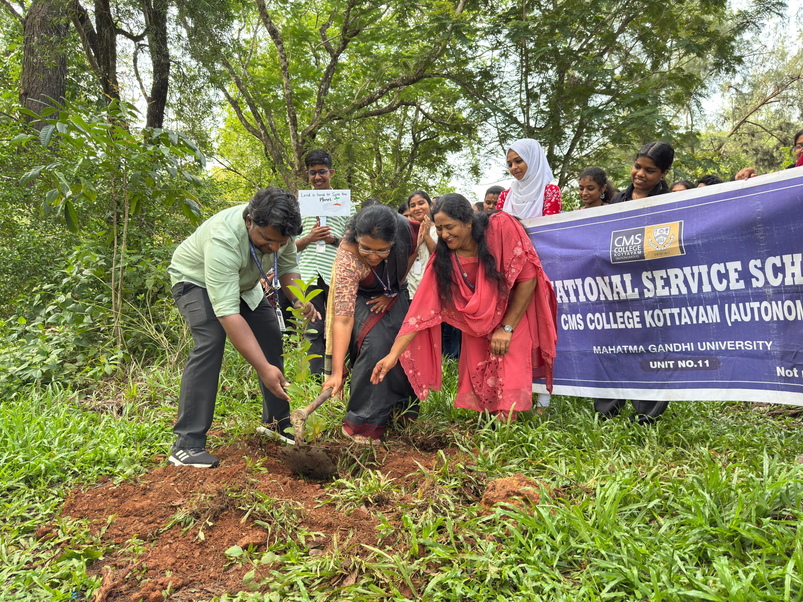 CMS College Kottayam - Photo 5